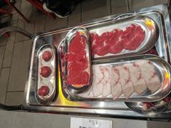 -金龙大四喜牛肉火锅