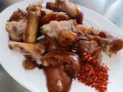 -老鼎万春卤菜(五代传承创始老店)