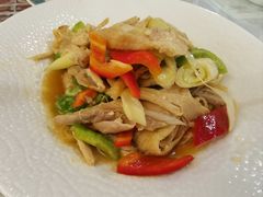 -汗腾格里·风味餐厅(新疆驻京办店)