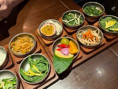 -银米·云南传统过桥米线(双廊黑金冠店)