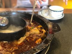 -重庆烧鸡公火锅(簋街店)