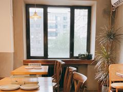 靠窗位-Artisan匠匠(中央大街店)