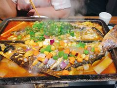 -夯鱼烤鱼·尔滨地标美食(中央商场店)