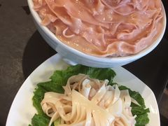 -小天鹅火锅·一线江景洪鼎旗舰店(洪崖洞店)