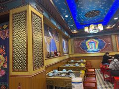 -金鼎雪山牦牛杂火锅(理县总店)