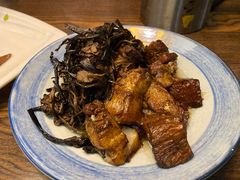 土罐煨花肉-芙蓉凰花园酒楼