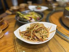 -亮欢寨酸汤鱼(沙冲路店)