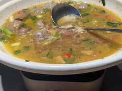 -头上红煨盐鸡·非遗院子餐厅