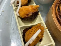 榴莲千丝酥-稻香酒家·34年老字号·港式粤菜(汉街店)