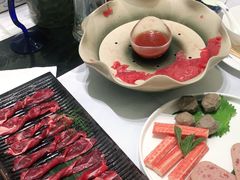 -红鼎豆捞·非遗鲍皇汤火锅(宝丰路店)