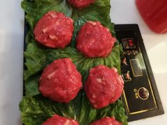手锤牛筋丸（生）-三头牛·潮汕牛肉生蚝火锅 (夏湾店)
