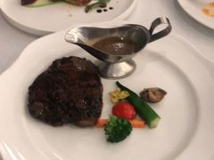 -马克西姆俄罗斯餐厅(通亚街店)