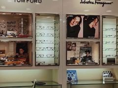 -视康眼镜·蔡司授权店(同乐路广州眼镜城店)