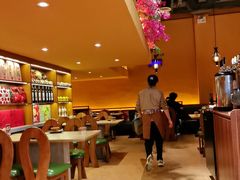 -耶里夏丽·新疆菜·28年喀什老馆(田林东路店)