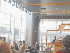 -星巴克臻选(上海合生汇1F店)