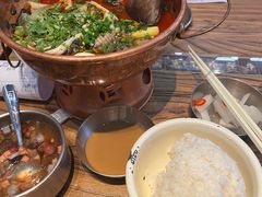 -成都你六姐·牛肉冒菜(上海环宇荟店)