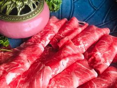 厚切安格斯雪花牛肉-新草堂锅物料理(泉城路店)