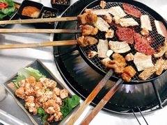 -彝人部落火盆烧烤(原内环足球场店)