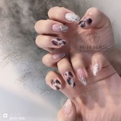 -Pink You美甲美睫纹绣定制中心