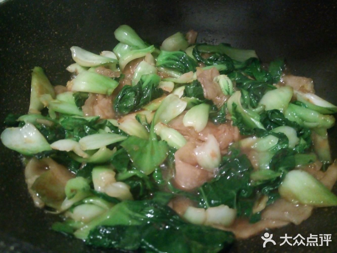 快手家常菜，粉皮炒青菜，粉皮滑溜又筋道！