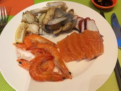 -惠州皇冠假日酒店·西餐厅·自助餐厅