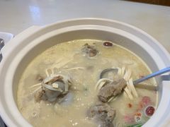 招牌筒骨煲-小骨煲金华砂锅(转塘金街美地店)
