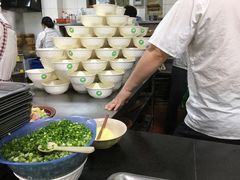 -绿杨馄饨临顿路店