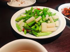 芦笋炒藕带-上名堂·鱼头好吃(体育场路店)