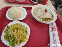 -来必堡(娄山关路店)
