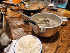 -富正毅三下锅·湘西韵味(天门山索道店)