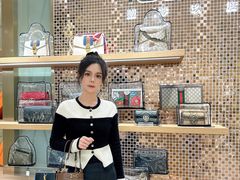 -109度二手奢侈品手表包包珠宝回收(新天地店)