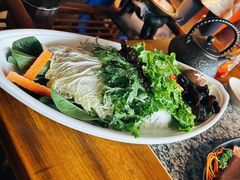 -老牌坊云南鱼豆花火锅(哈西万达店)