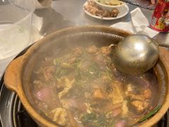 -胡须佬鸡煲四季火锅店(石厦西村直营店)