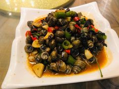 -潜江油焖大虾·小龙虾10年老店(清泉路店)