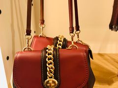 -COACH蔻驰(百联奥特莱斯店)