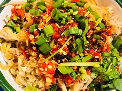 鼓捣吃千层肚-马路边边串串香形象店(磐石路店)