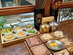 -银米·云南传统过桥米线(双廊黑金冠店)