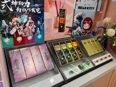 -4iNLOOK美瞳店(中山公园龙之梦店)