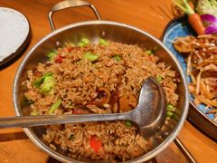 牛肝菌炒饭-老滇山寨•云南特色菜•地方菜•民族风情歌舞表演(金碧店)