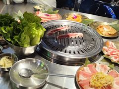 -哈哈碳都·牛肋条无限自助烤肉(宝龙店)