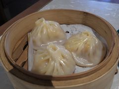 蟹粉汤包-松鹤面馆·古法焖肉面(观前店)