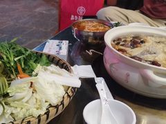 -八木轩·寻味大理白族民俗餐厅(文献路店)
