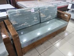 -长虹家具世界(渭水道店)