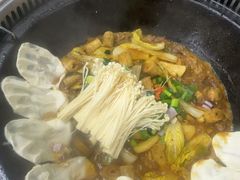 -地锅之家·鲜货工厂(华发路店)