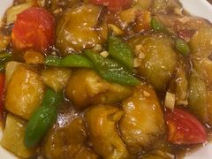 红烧茄子-北平小馆·烤鸭·家常菜(磨房北里店)