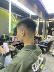 -不迫先生专业男士剪发