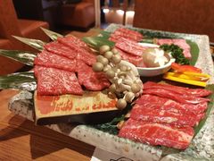 炼瓦家烤肉拼盘-炼火烤肉店