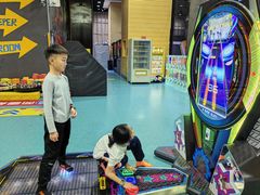 -嗨马乐动室内潮玩运动·团建·轰趴·桌游(南丰汇店)