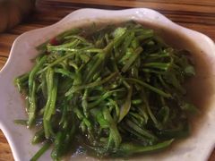 -小锅巴纳西餐厅