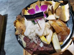 -一朵菌·野生菌探索家火锅(南亚店)